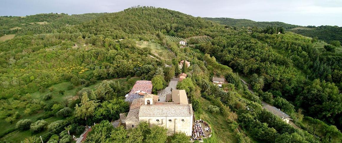 Agriturismo San Lorenzo Della Rabatta Cenerente Bagian luar foto