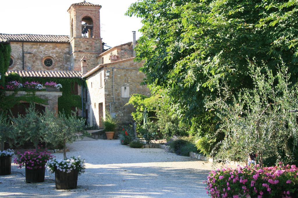 Agriturismo San Lorenzo Della Rabatta Cenerente Bagian luar foto