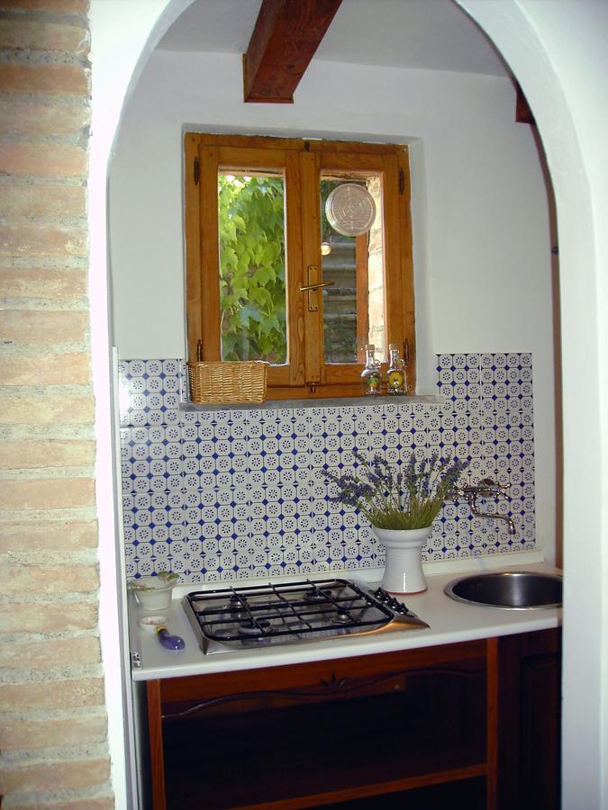 Agriturismo San Lorenzo Della Rabatta Cenerente Bagian luar foto